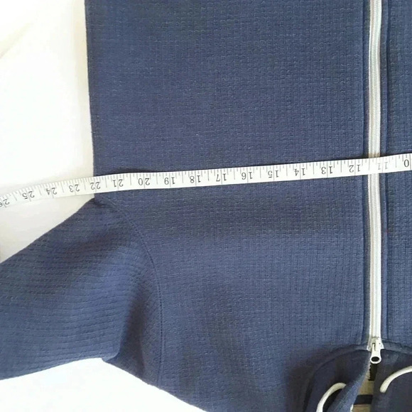 O'Neill zip front hoodie - Picture 7 of 9